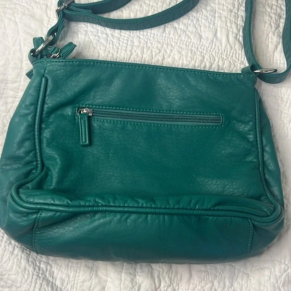 Green Vegan Leather Adjustable Crossbody/Shoulder Bag - Picture 7 of 7